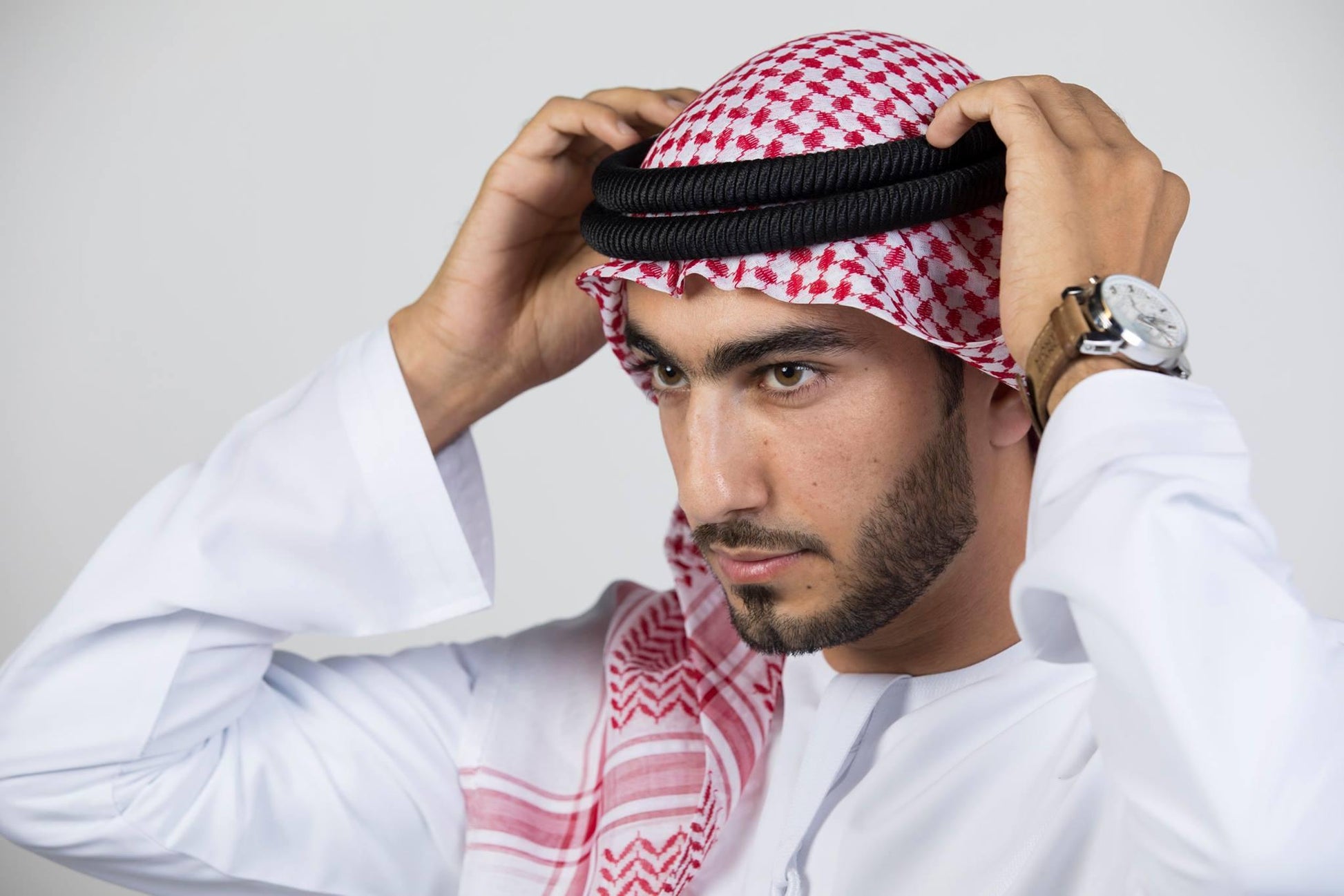 Premium Black and White Saudi style Shemagh/Keffiyyah Arab Men's