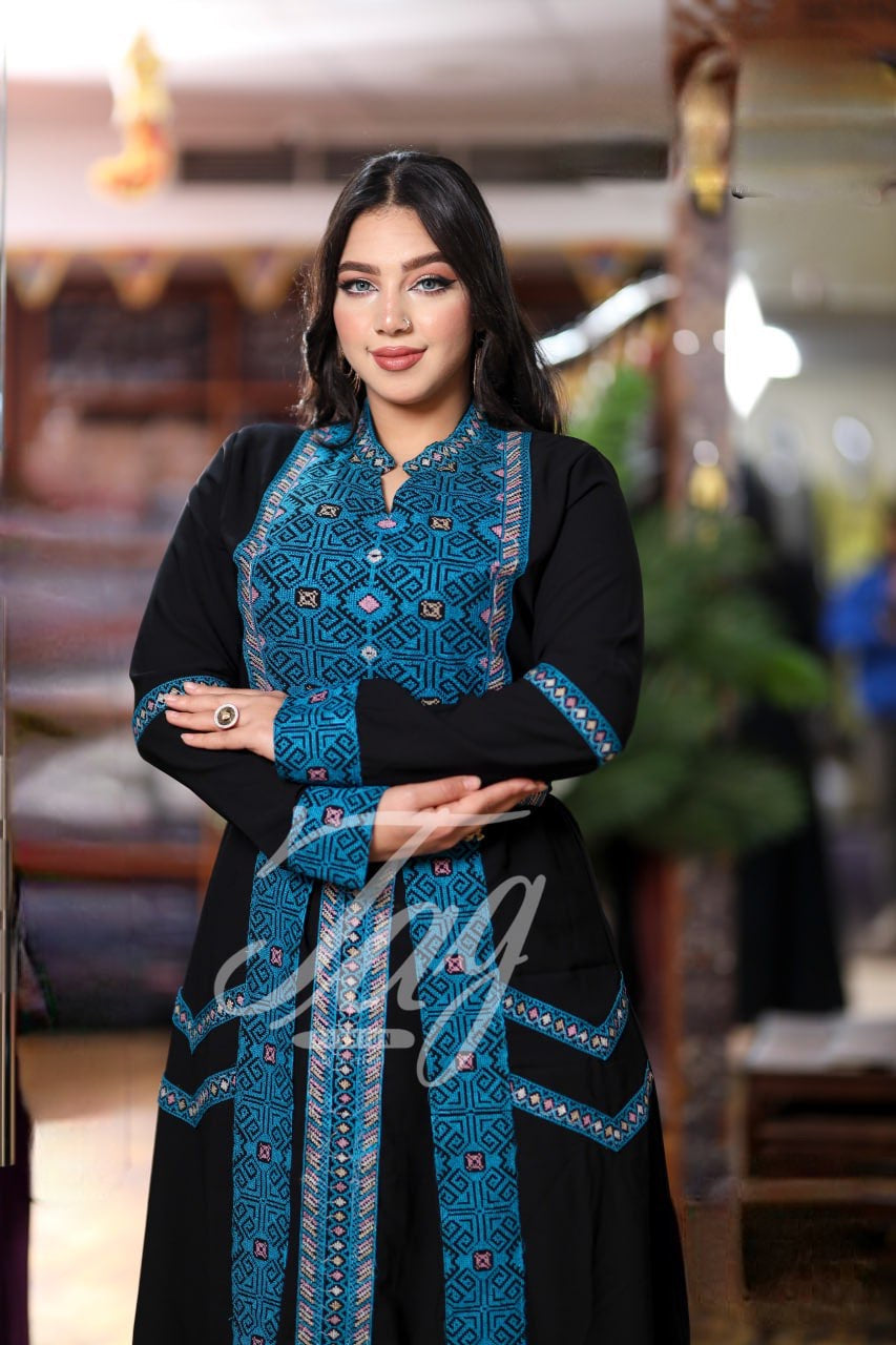 Hajar Sinawi Embroidery Abaya