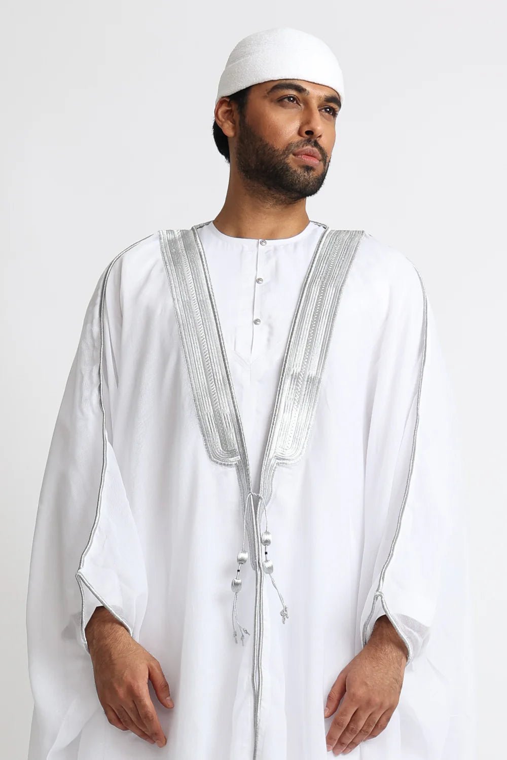 OVERCOAT SAOUDI PURE WHITE SILVER BISHT CLOAK - Arewa Collections